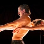 A Malvada em coprodução com o Cineteatro Louletano apresenta hoje o espetáculo «ERRANTE», uma criação de Ana Luena & José Miguel Soares, às 17h00.