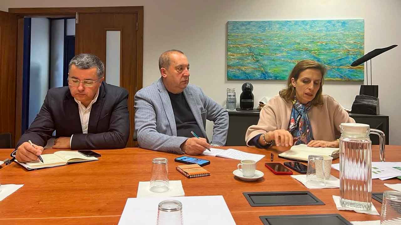 Os candidatos socialistas às eleições pelo distrito de Faro reuniram com o Instituto de Emprego e Formação Profissional (IEFP) e Diocese do Algarve.