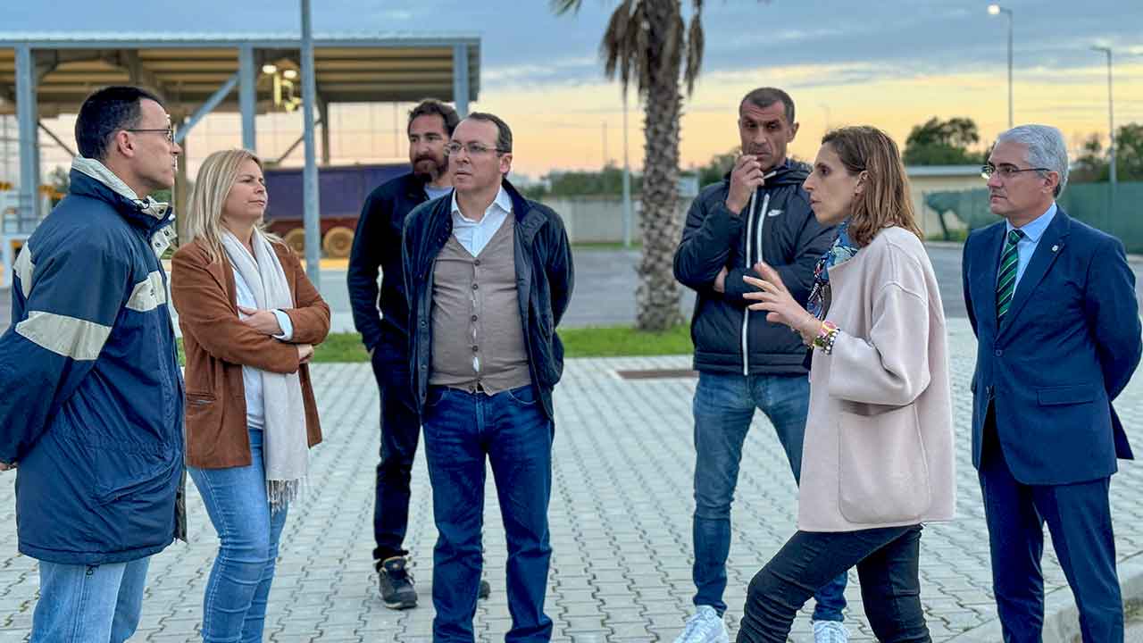 Os candidatos do Partido Socialista (PS) à Assembleia da República pelo Algarve visitaram a Estação de Tratamento de Águas Residuais (ETAR) de Vila Real de Santo António, que abastece dois campos de golfe.