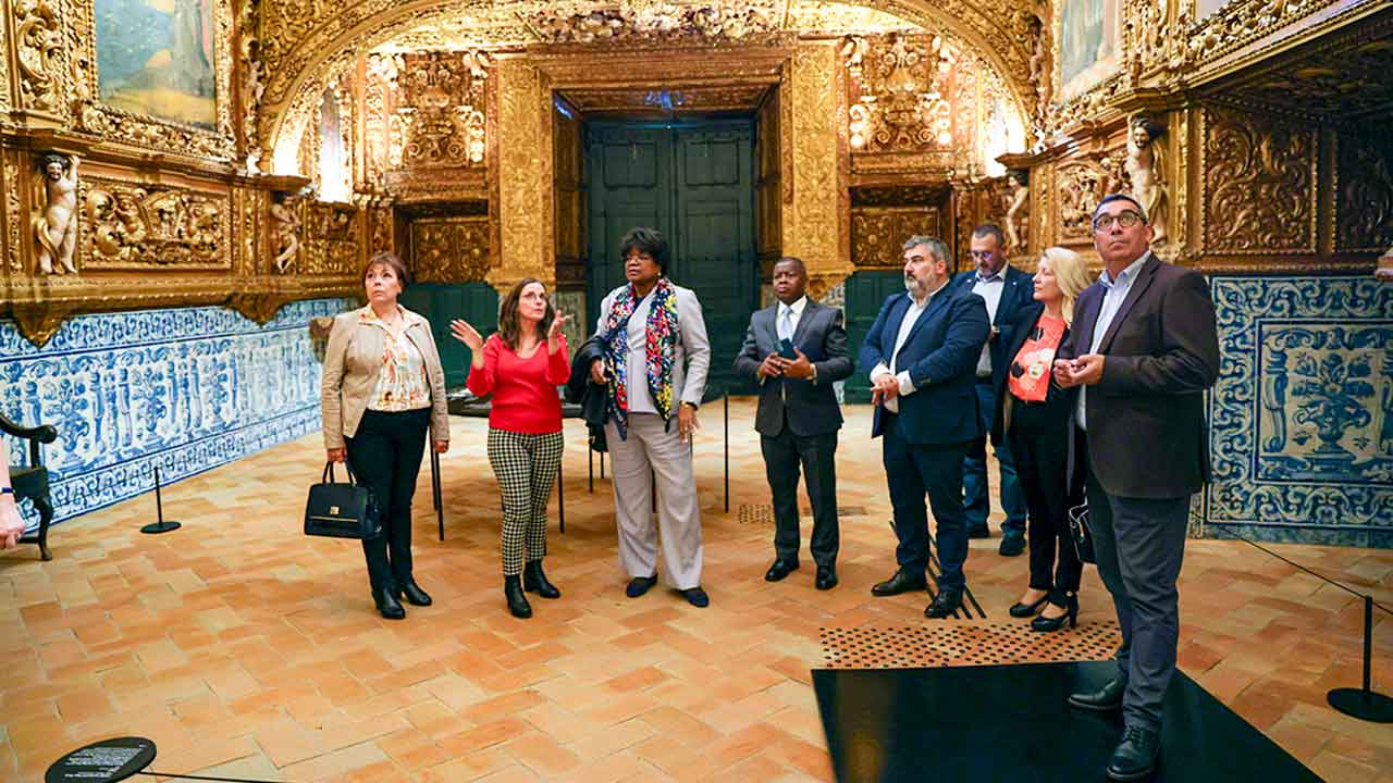 O município de Lagos recebeu a visita oficial da Embaixadora Vicência Brito, Cônsul Geral da República de Angola em Lisboa.