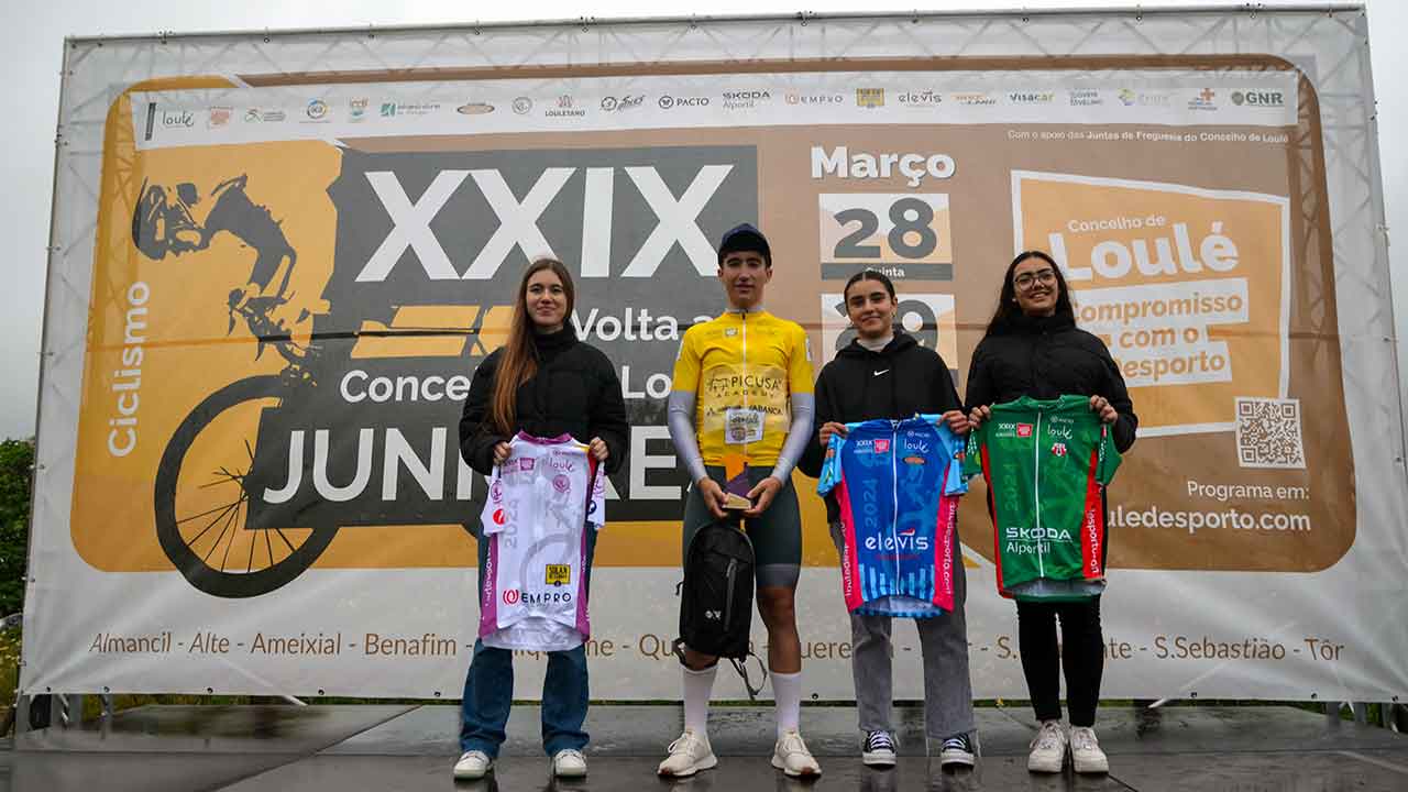 Enrique Maranchon (Picusa Academy | Grupo Desportivo Cortizo) cortou a meta da primeira etapa da Volta ao Concelho de Loulé.