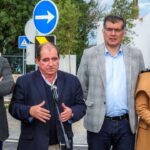 A freguesia da Guia, em Albufeira viu melhoradas as condições de mobilidade e segurança numa das artérias mais movimentadas da povoação graças à inauguração de uma nova rotunda.