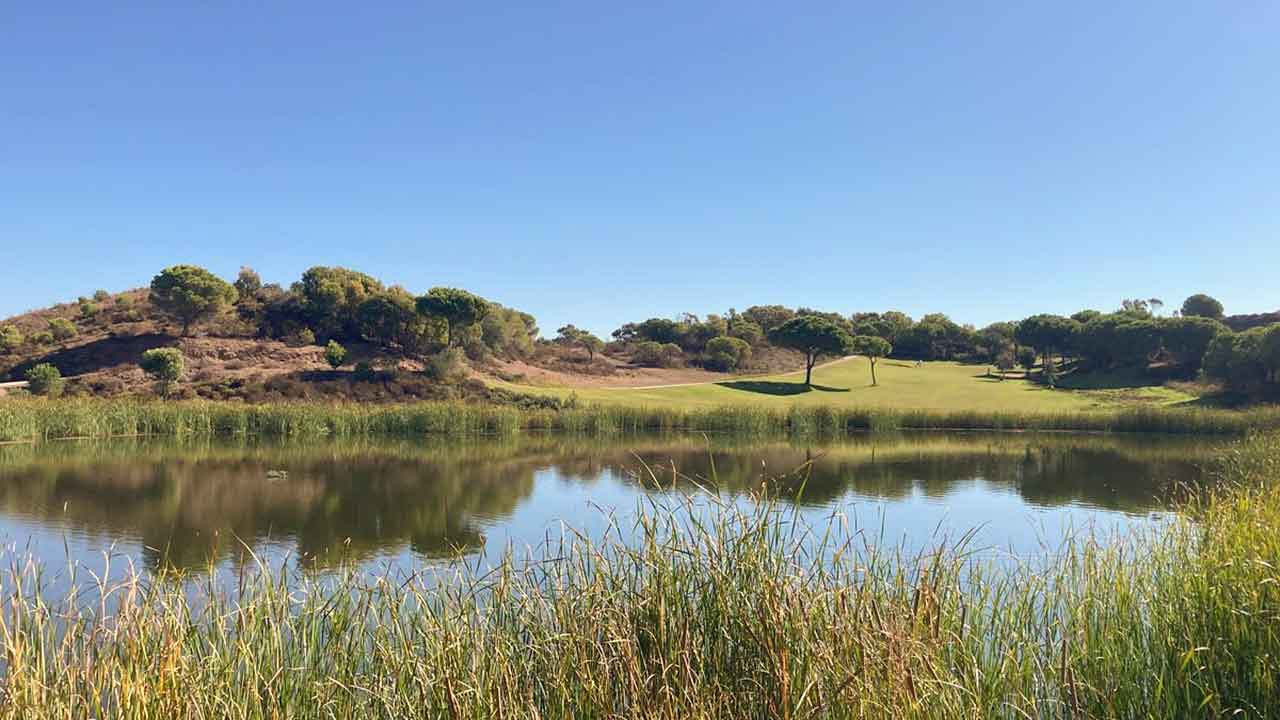 A intrusão salina está a comprometer a reutilização de água tratada da Estação de Tratamento de Águas Residuais (ETAR) de Vila Real de Santo António, uma das medidas para enfrentar a seca no Algarve, disse à Lusa fonte oficial.