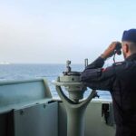 A Marinha portuguesa concluiu, na madrugada de hoje, uma missão de acompanhamento de três navios russos durante a passagem por águas portuguesas.