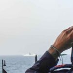 A Marinha portuguesa concluiu, na madrugada de hoje, uma missão de acompanhamento de três navios russos durante a passagem por águas portuguesas.