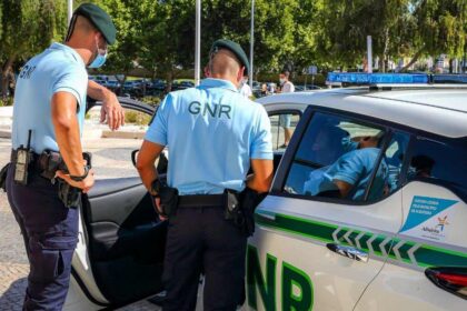Até ao dia 1 de abril, tanto a GNR como a PSP intensificam a fiscalização rodoviária, na «Operação Páscoa 2024» em todo o território nacional, com o objetivo de reduzir a sinistralidade.