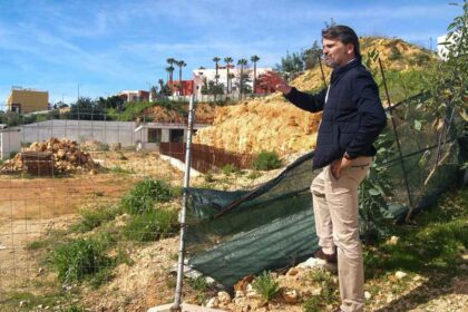PSD Lagoa diz que o problema do estacionamento em Ferragudo está agravado pelo «total fiasco» da construção do Silo Auto.