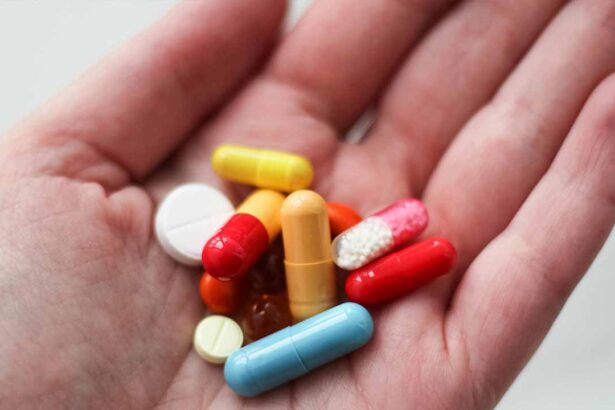 Os doentes com artrite reumatoide estão a ter dificuldades de acesso aos medicamentos hospitalares, havendo mesmo pacientes a voltarem a ficar acamados. 