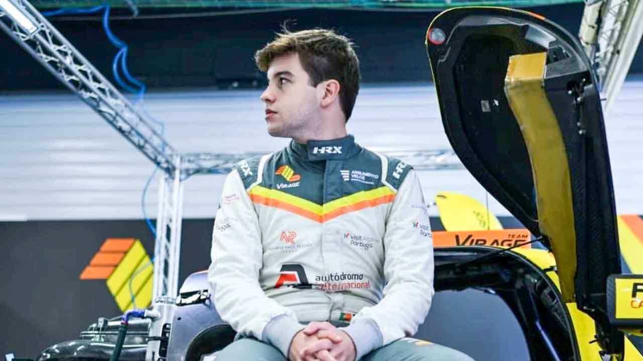 Bernardo Pinheiro vence em Barcelona. Jovem piloto algarvio assina feito inédito na história do European Le Mans Series (ELMS).