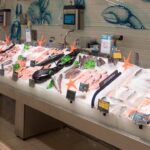 A loja da Auchan de Olhão foi renovada e conta com novas áreas e renovação da imagem e oferta na fruta, peixaria, talho, padaria e pastelaria.