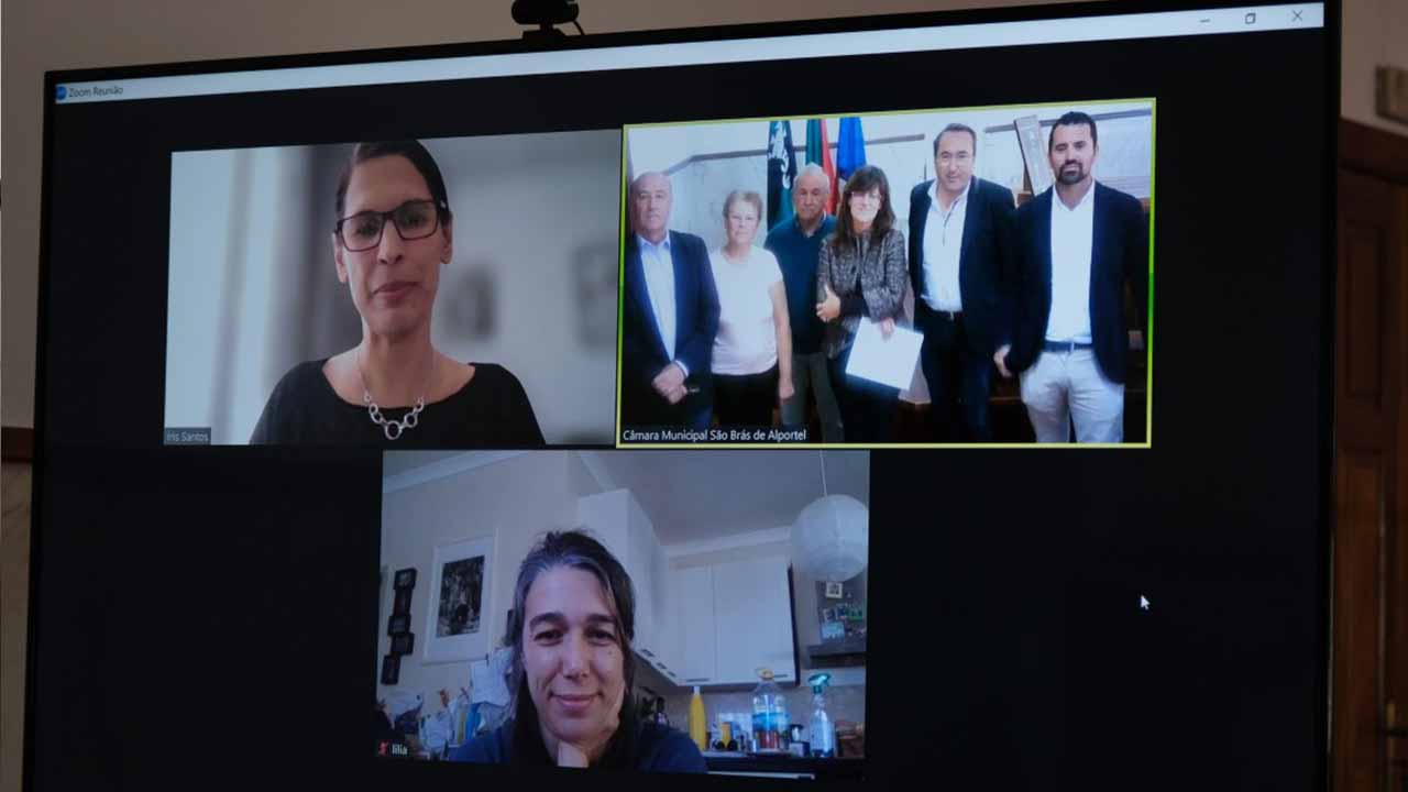 Íris Santos, investigadora na área de educação, recebeu um voto de louvor por parte do executivo de São Brás de Alportel, após ser reconhecida com o Prémio de Melhor Dissertação pela Globalização & Educação SIG.