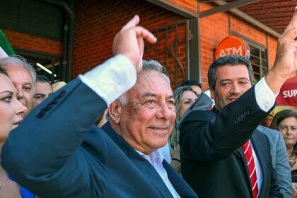 O cabeça de lista do Chega às eleições para o Parlamento Europeu, António Tânger Corrêa, defendeu hoje que deve ser a Ucrânia a definir «os contornos de um acordo de paz».