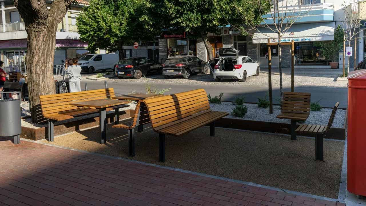 A Noite Prata ficou marcada pela inauguração da 1.ª fase de Requalificação do Centro Urbano da Vila de São Brás de Alportel, num investimento superior a meio milhão de euros.