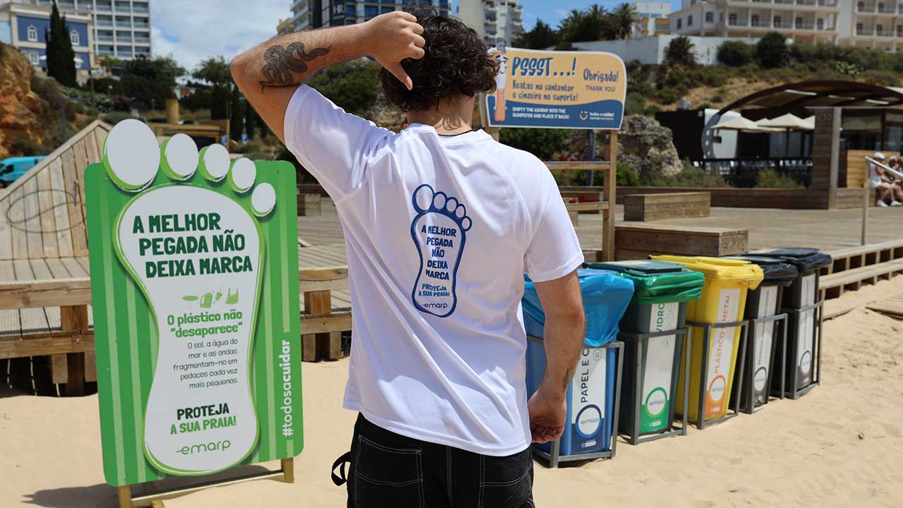 A EMARP marca o início do verão com a campanha «A melhor pegada não deixa marca», para o usufruto das zonas balneares com responsabilidade.