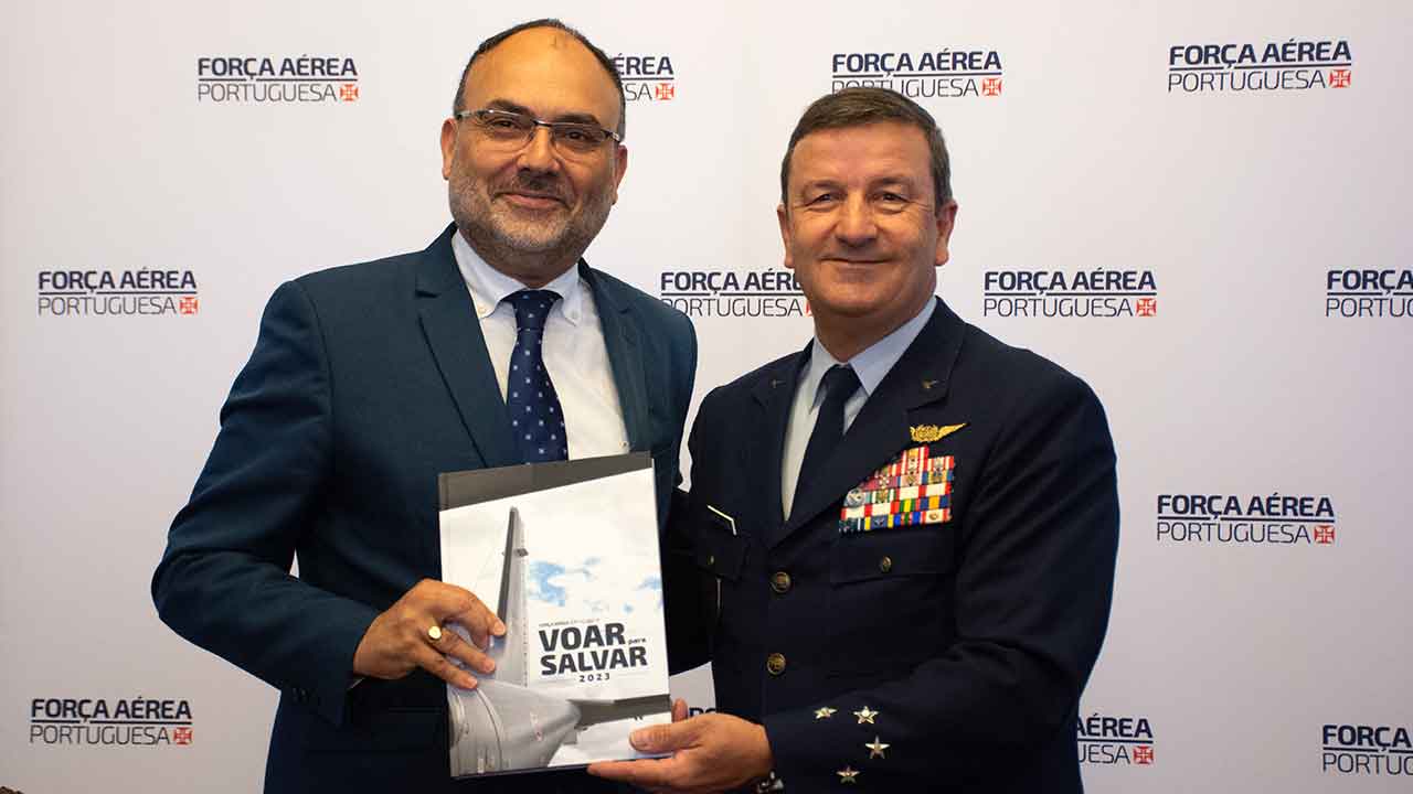 A demonstração das capacidades das «asas que protegem» diariamente Portugal, é o objetivo das comemorações dos 72 anos da Força Aérea Portuguesa (FAP) em Portimão, disse hoje o Chefe do Estado-Maior.