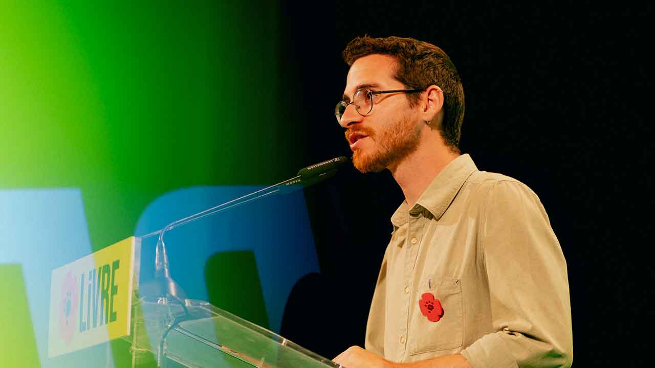 O porta-voz do Livre, Rui Tavares, assumiu hoje a derrota do partido e, apesar de sublinhar o crescimento em relação às anteriores eleições europeias, considerou ser uma «noite triste».