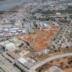 As obras para a construção do Parque Urbano do Parchal já arrancaram, num investimento de 2 milhões de euros, uma obra há muito aguardada pela comunidade.
