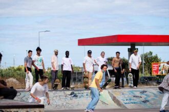 Aulas abertas, música, competições, mural comemorativo e exposições marcam o 3.º aniversário da Associação WallRide e o Dia Mundial do Skate, em Faro.