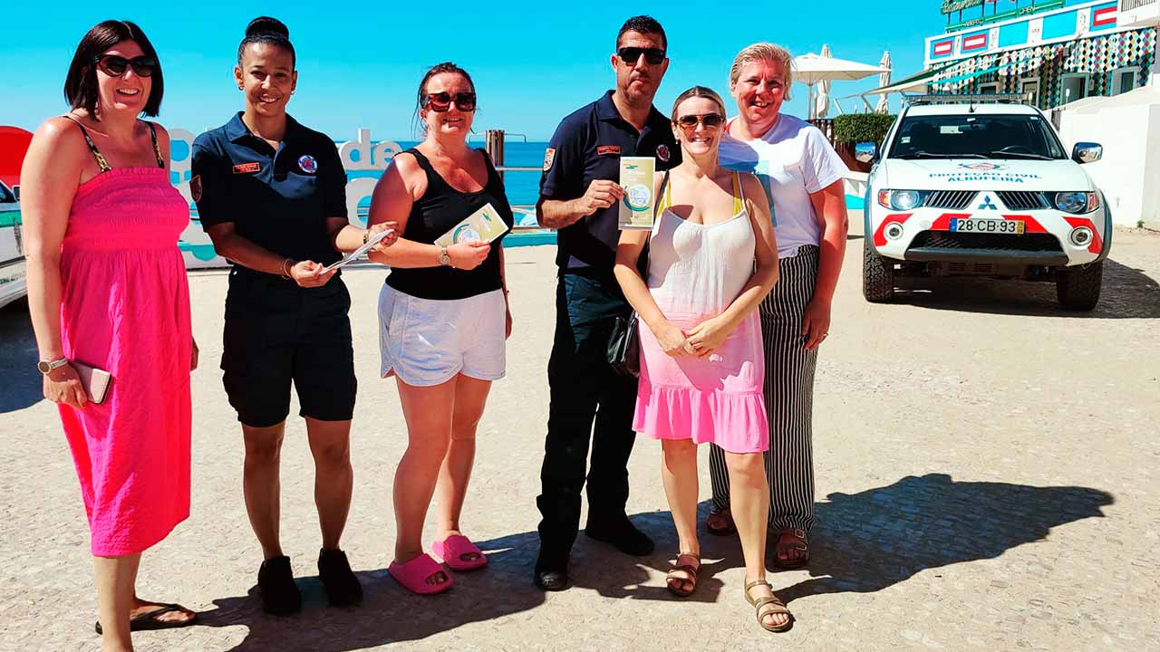 «Arribas! Proteja-se a si e aos outros» é o nome da campanha de sensibilização do município de Albufeira que pretende alertar os banhistas nas praias do concelho para o perigo das falésias.