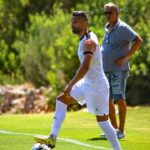 O Farense goleou hoje por 4-0 o Moncarapachense, do Campeonato de Portugal, em jogo particular disputado na academia do emblema da I Liga de futebol, em São Brás de Alportel.