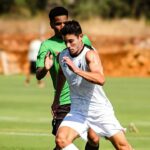 O Farense goleou hoje por 4-0 o Moncarapachense, do Campeonato de Portugal, em jogo particular disputado na academia do emblema da I Liga de futebol, em São Brás de Alportel.