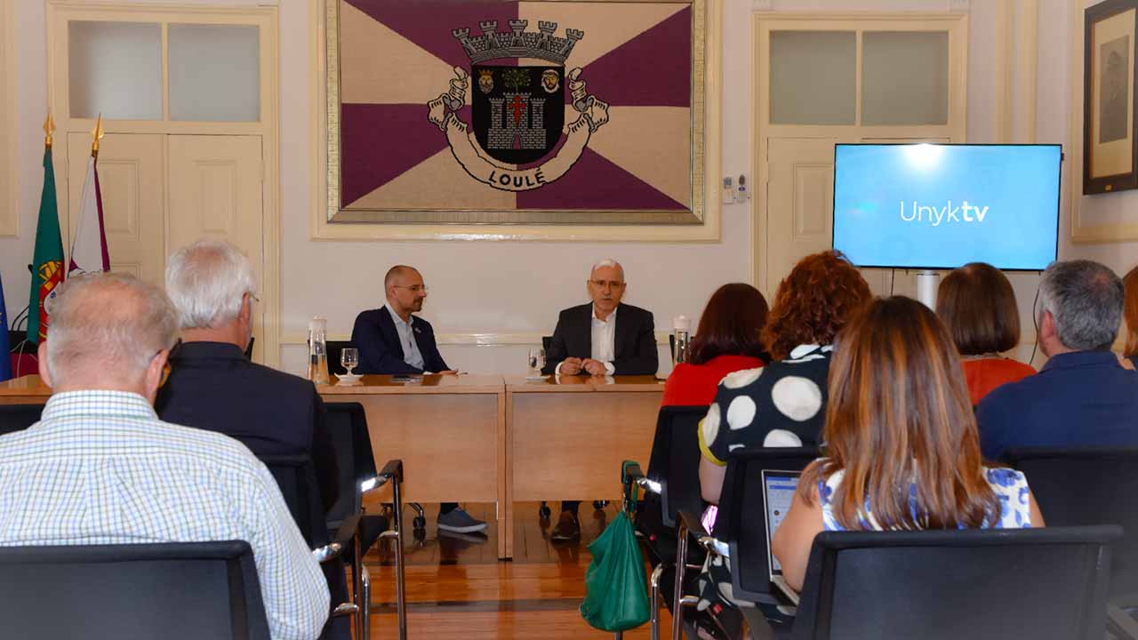 Equipamentos culturais de Loulé assinam compromisso de autoavaliar o impacto social do trabalho realizado no âmbito do Plano Nacional das Artes.