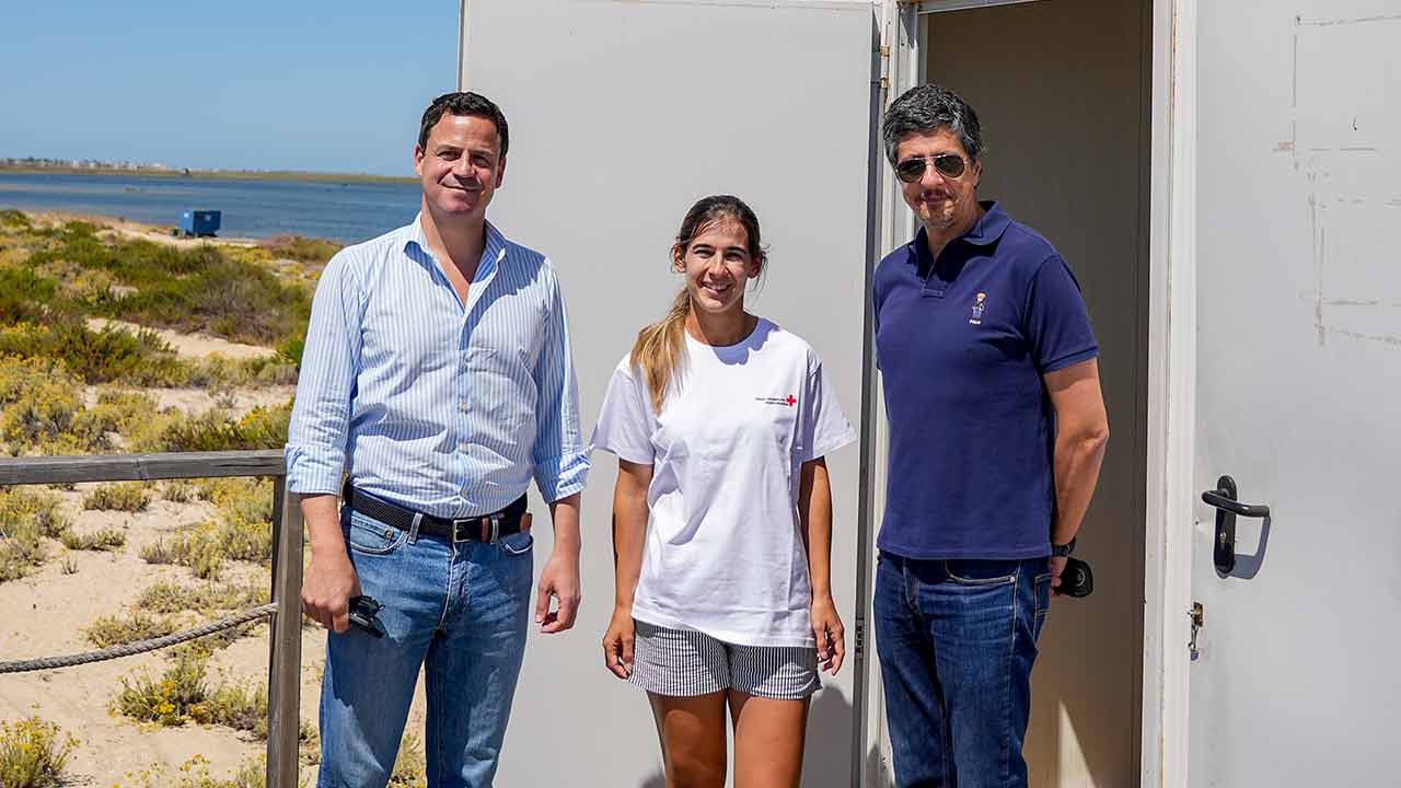 As ilhas Fuseta-Mar e Armona já têm a funcionar os seus postos de praia com apoio de enfermagem. Estão abertos todos os dias, entre as 10h00 e as 18h00, até ao dia 15 de setembro.