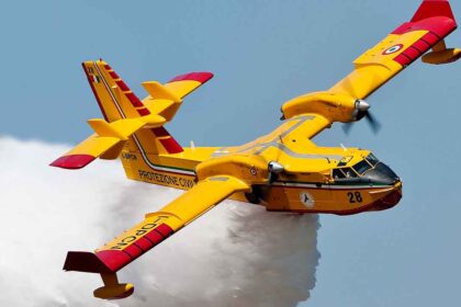 A Comissão Europeia vai apoiar Portugal na compra de dois aviões Canadair, de combate a incêndios, por 100 milhões de euros.