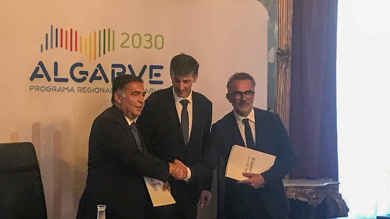 A AMAL e a CCDR assinaram hoje um contrato de 155 milhões no âmbito do Programa Regional Algarve 2030 que promove o reforço da política de coesão através de uma governança multinível.