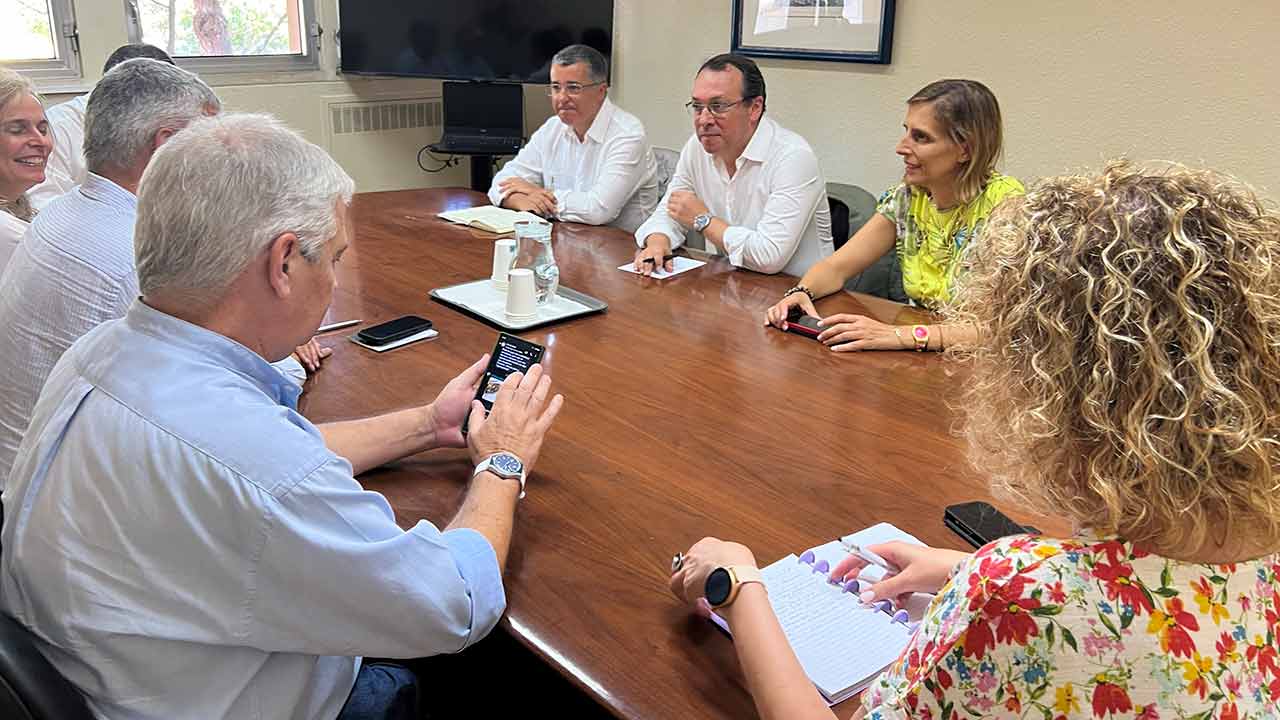 Deputados do Partido Socialista (PS) avaliam capacidade de resposta dos serviços de saúde na região do Algarve e desfiam o primeiro-ministro Luís Montenegro a lançar o concurso para o novo Hospital Central.