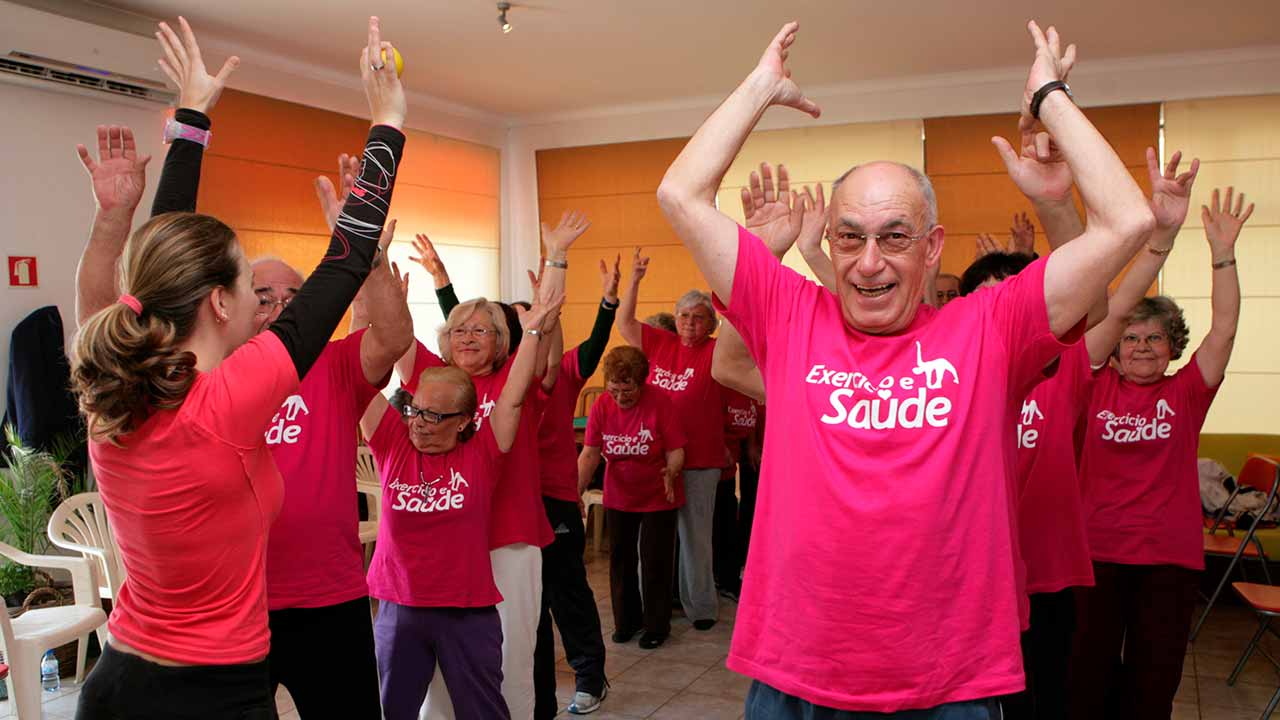 Através de workshops centrados no combate ao isolamento social, Portimão promove o 1.º Encontro Sobre a Idade Maior - Viver Bem, Sem Idade, a decorrer no Museu de Portimão, dia 7 de outubro.