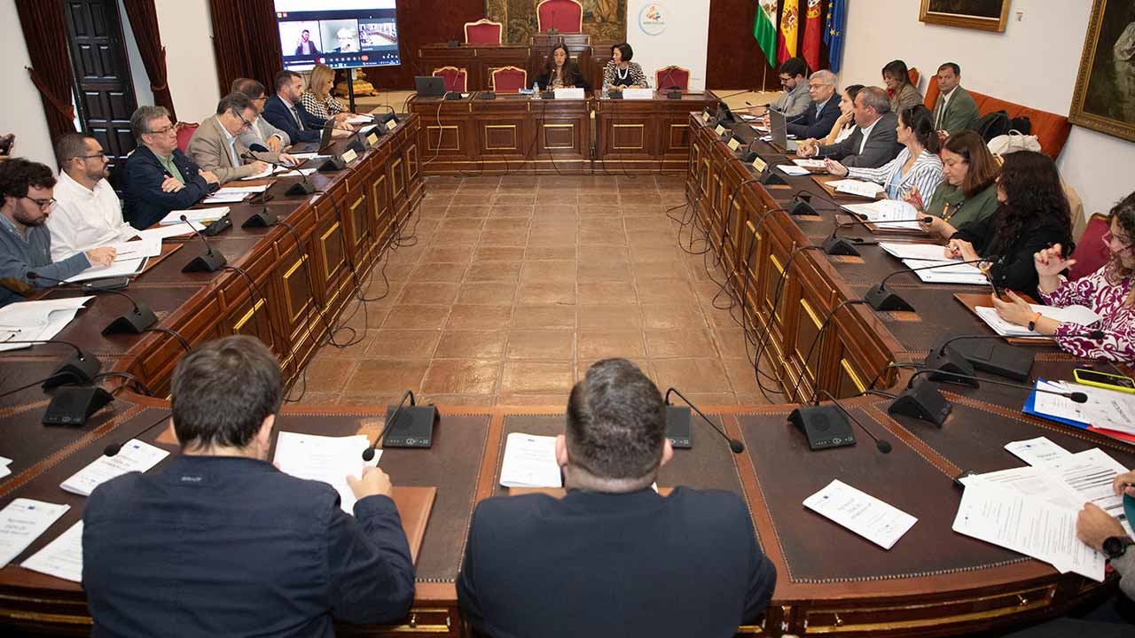 Acaba de ser lançado o Projeto Agrosocial, que une a Associação Odiana a Espanha com o objetivo de transformar as cooperativas agroalimentares nas regiões rurais transfronteiriças.
