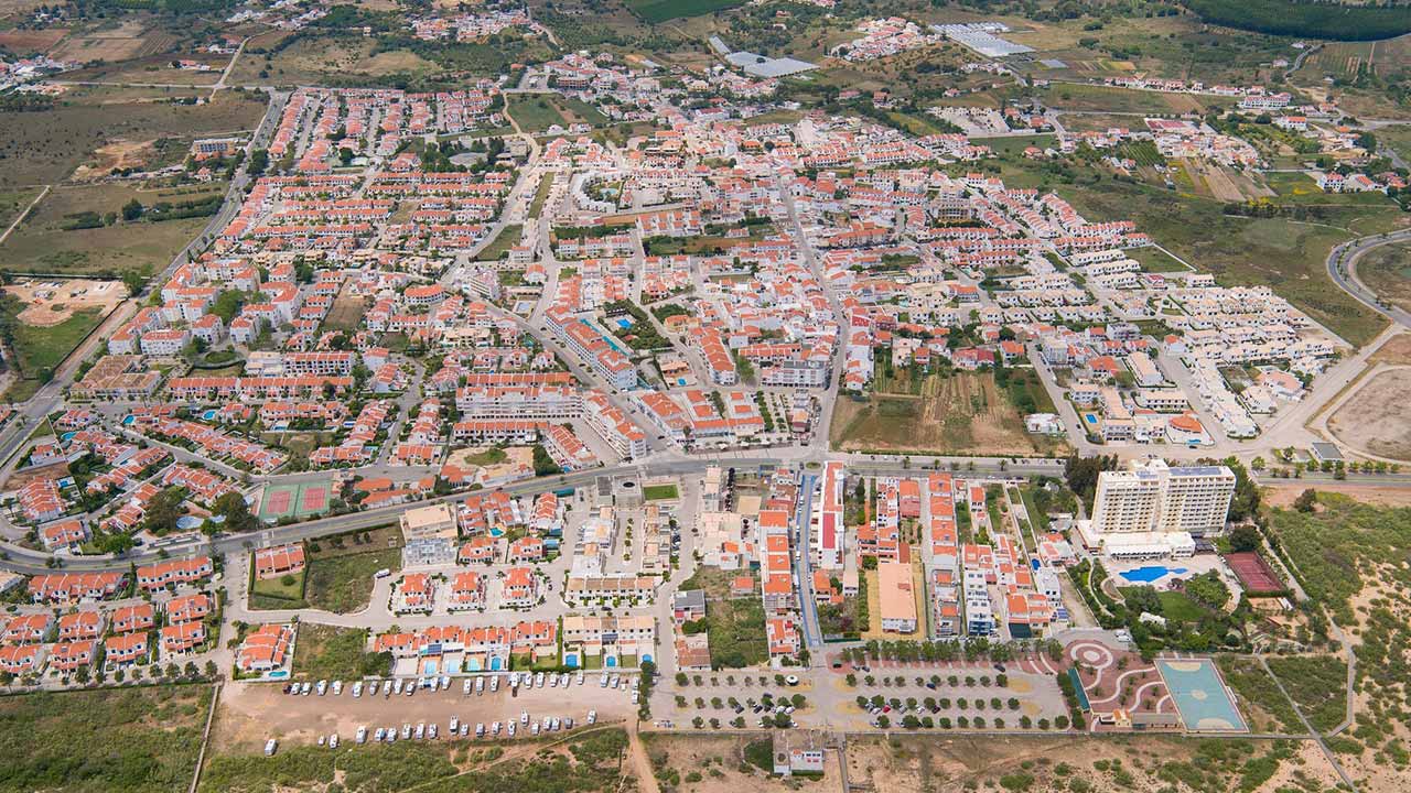O município de Castro Marim tenta novamente, e com novos valores, concursos públicos para empreitadas estratégicas para a requalificação de Castro Marim e Altura.
