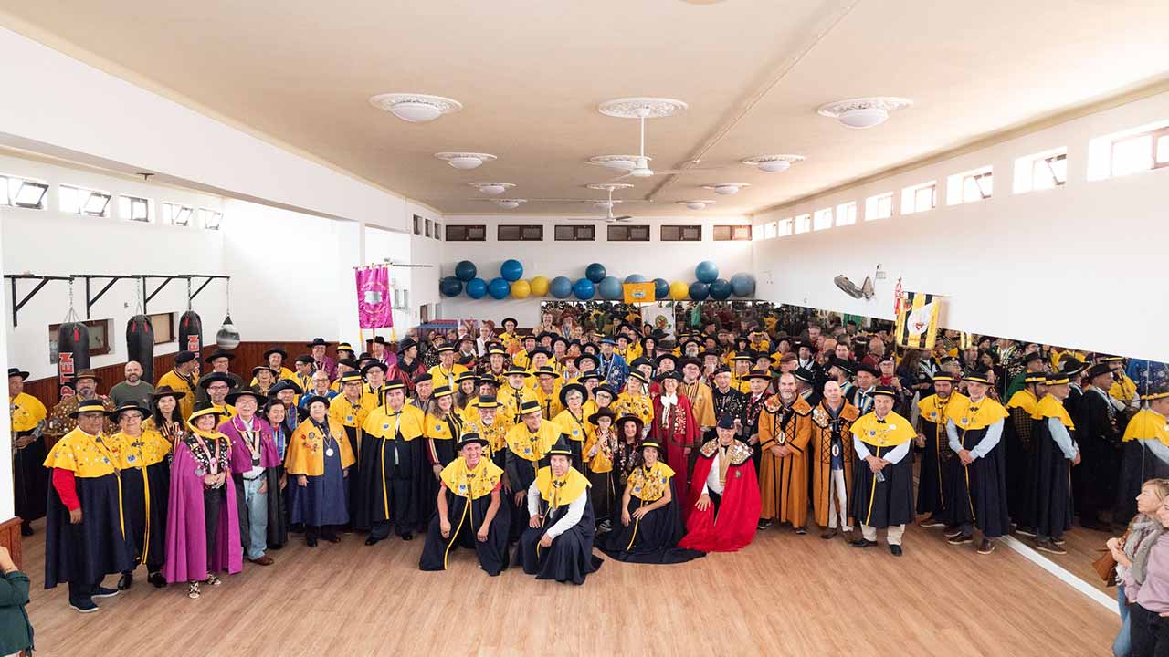 A Confraria dos Amigos da Guia e do Frango da Freguesia realizou o seu IV Capítulo, reunindo cerca de 300 participantes, no sábado, dia 26 de outubro.