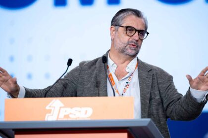 No Congresso do PSD, Cristóvão Norte deixou uma mensagem bem clara ao governo: «todos os compromissos com o Algarve foram negados, por isso os algarvios só acreditam quando estiver feito».