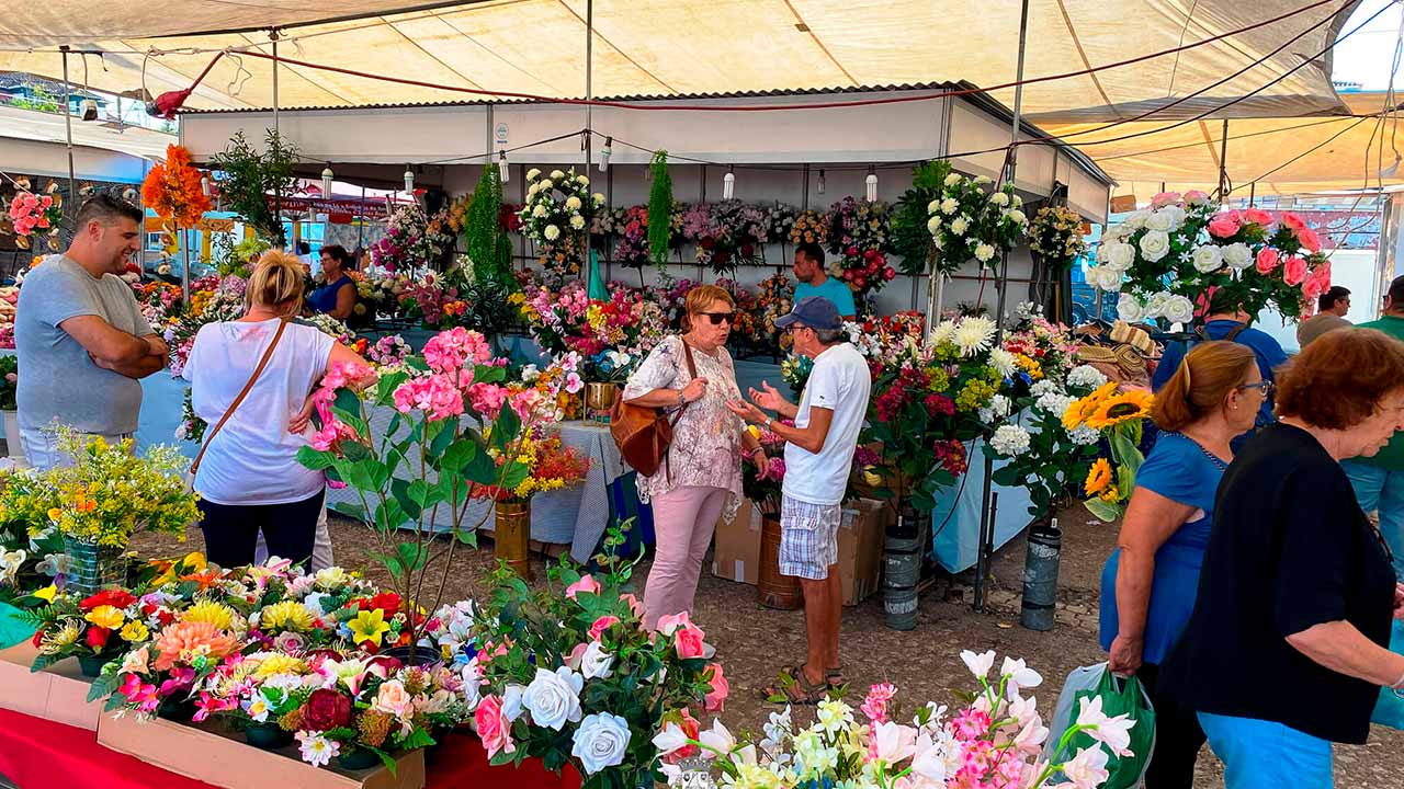 A Feira da Praia está prestes a regressar a Vila Real de Santo António, onde se esperam milhares de visitantes traz milhares no centro histórico.