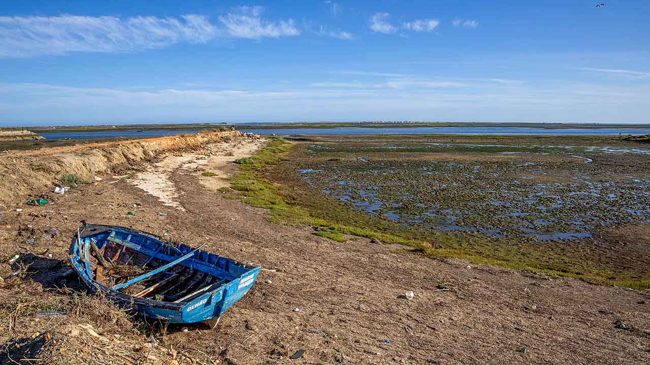 Reabilitação da zona Poente de Olhão está no terreno com duas intervenções que vão dotar a cidade de novos espaços de fruição à beira da Ria Formosa.
