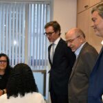 Rui Armindo Freitas esteve nos novos espaços da AIMA no concelho de Loulé, que entraram em funcionamento recentemente para regularizar milhares de processos pendentes.