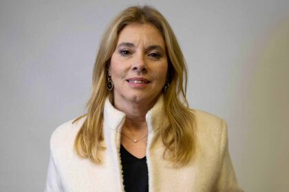 A deputada do PSD Alexandra Evangelista quer uma maior gestão, proteção e valorização do património cultural do Algarve.