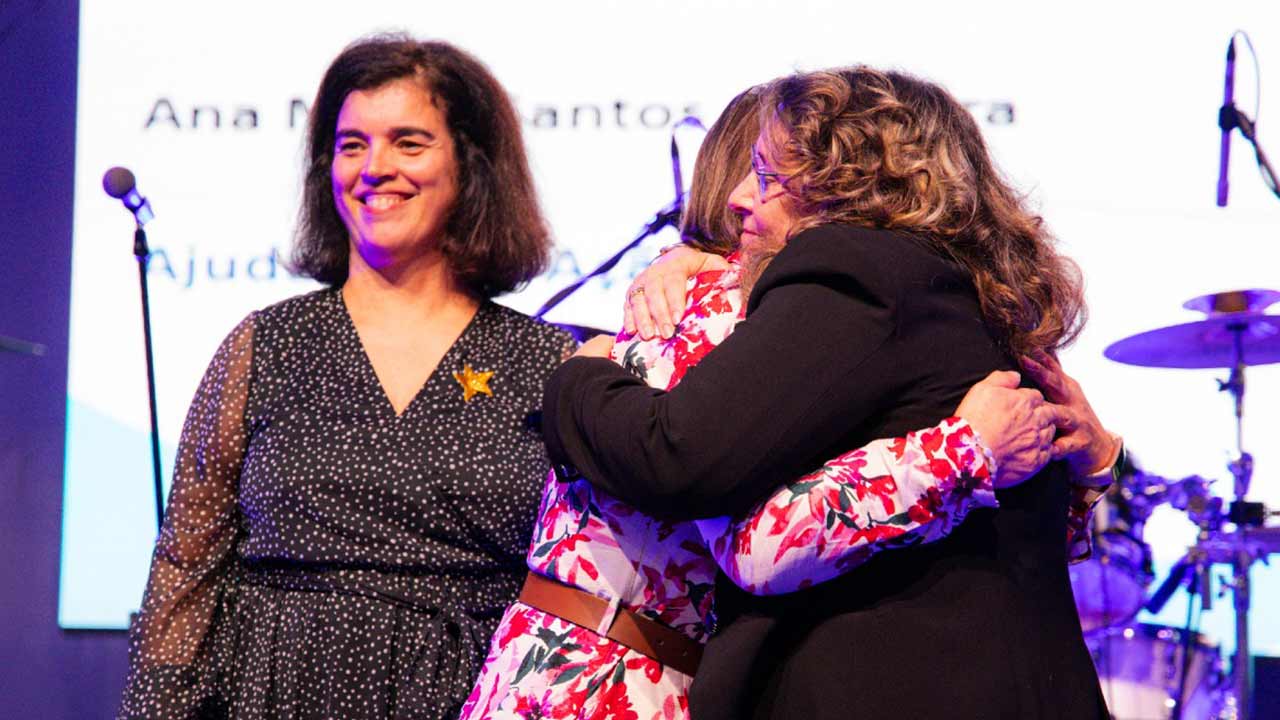 O município de Lagoa celebrou mais uma edição da Gala da Educação, um evento dedicado a valorizar o trabalho e o compromisso de todos os que contribuem para o desenvolvimento educacional no concelho, na noite de 20 de novembro.