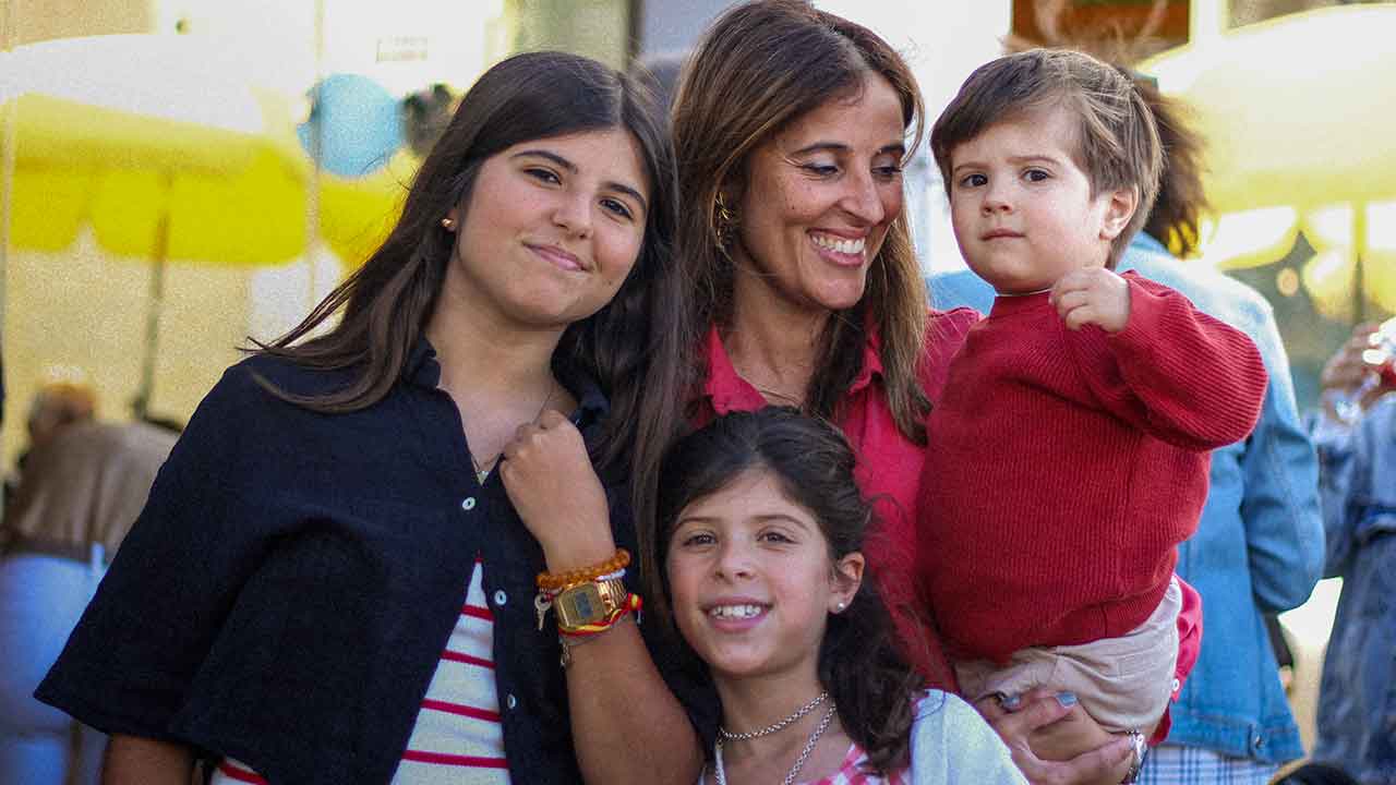 A Ostraria D'Alvor convida todos a experimentar pratos algarvios num ambiente acolhedor e familiar, tão caraterístico desta vila.
