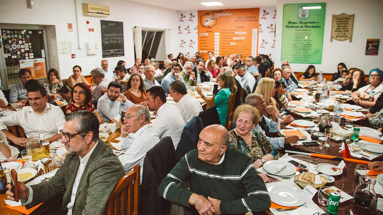 O Partido Social Democrata (PSD) de São Brás de Alportel reuniu militantes e simpatizantes num jantar, no dia 26 de outubro, já a pensar nas eleições autárquicas de 2025.
