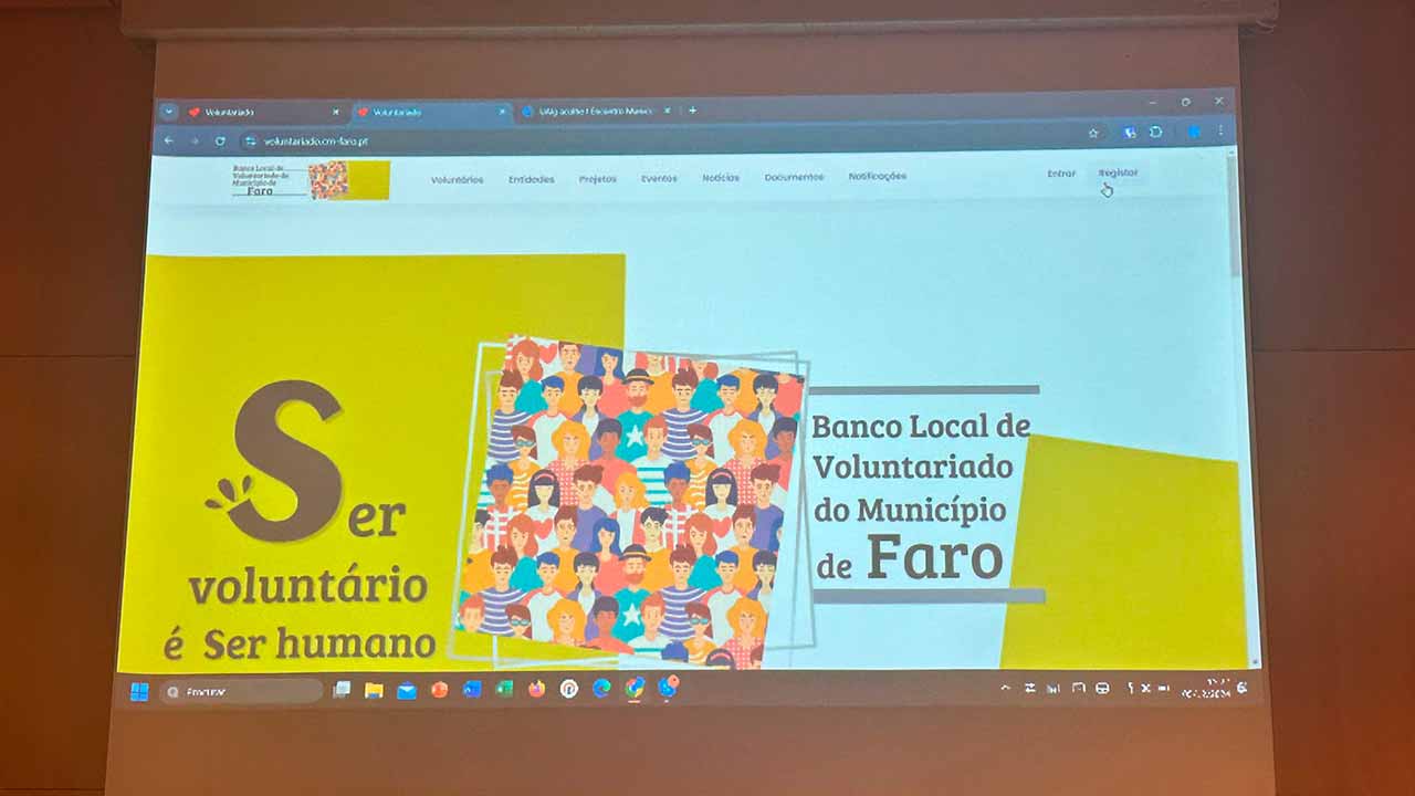 O município lançou a Plataforma de Voluntariado de Faro com o objetivo de ligar pessoas com disponibilidade e vontade a entidades promotoras, bem como partilhar informações sobre eventos, projetos e doações relacionadas com a área.