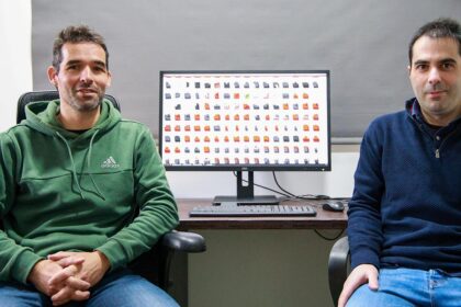 Com 85% da faturação no mercado internacional, a FastSeal- Unipessoal, Lda., microempresa criada por Filipe Tomaz, em Pechão, desenvolveu software para um nicho muito restrito e dominado por gigantes industriais. Tem clientes em todo o mundo, sobretudo nas economias emergentes. E o que faz? Vedantes hidráulicos e peças em plástico de engenharia.