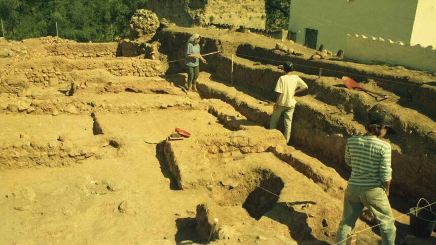 O Colóquio «Loulé, o Algarve e a Arqueologia Islâmica» vai homenagear Helena Catarino, arqueóloga e investigadora com vasta obra focada no concelho e na região do Algarve.