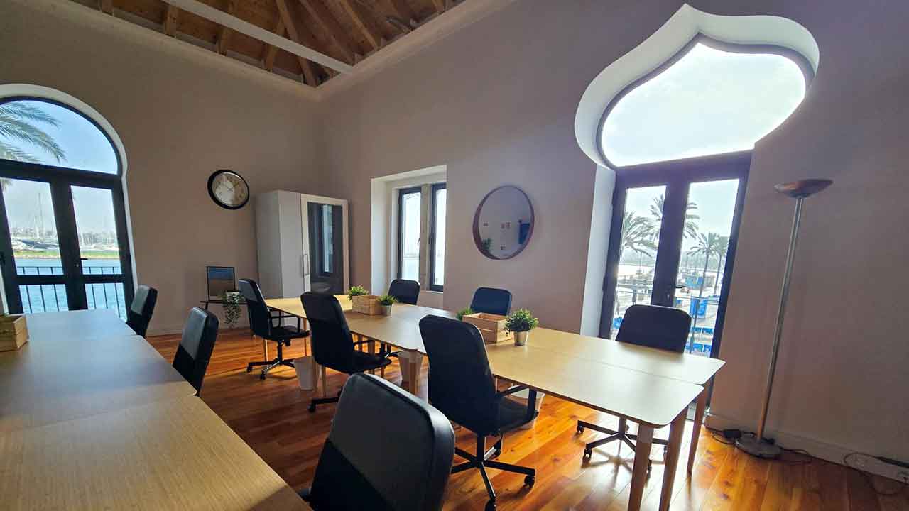 No âmbito das comemorações do Dia da Cidade, vai ser inaugurado em 5 de dezembro, pelas 15h00, o Portimão Cowork Space, que ficará localizado nas instalações do edifício da antiga Lota, onde também funciona o Posto de Turismo.
