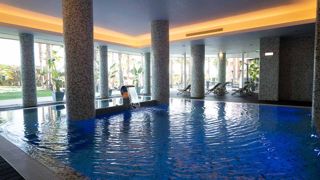 Um novo conceito, espaços modernizados e tratamentos para crianças e famílias são os destaques do novo São Rafael Wellness Hub, em Albufeira.