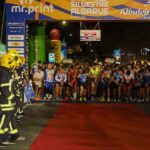 Albufeira acolheu a 2.ª edição da São Silvestre Algarve-Albufeira, um evento que reuniu mais de 500 participantes na corrida principal, consolidando-se como uma das provas mais emblemáticas do calendário desportivo de fim de ano, no sábado, dia 21 de dezembro.