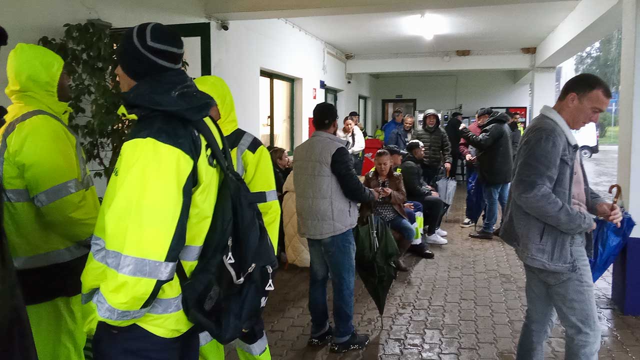 A Comissão Coordenadora Distrital do Bloco de Esquerda (BE) Algarve manifestou solidariedade para com os trabalhadores da ALGAR em greve.