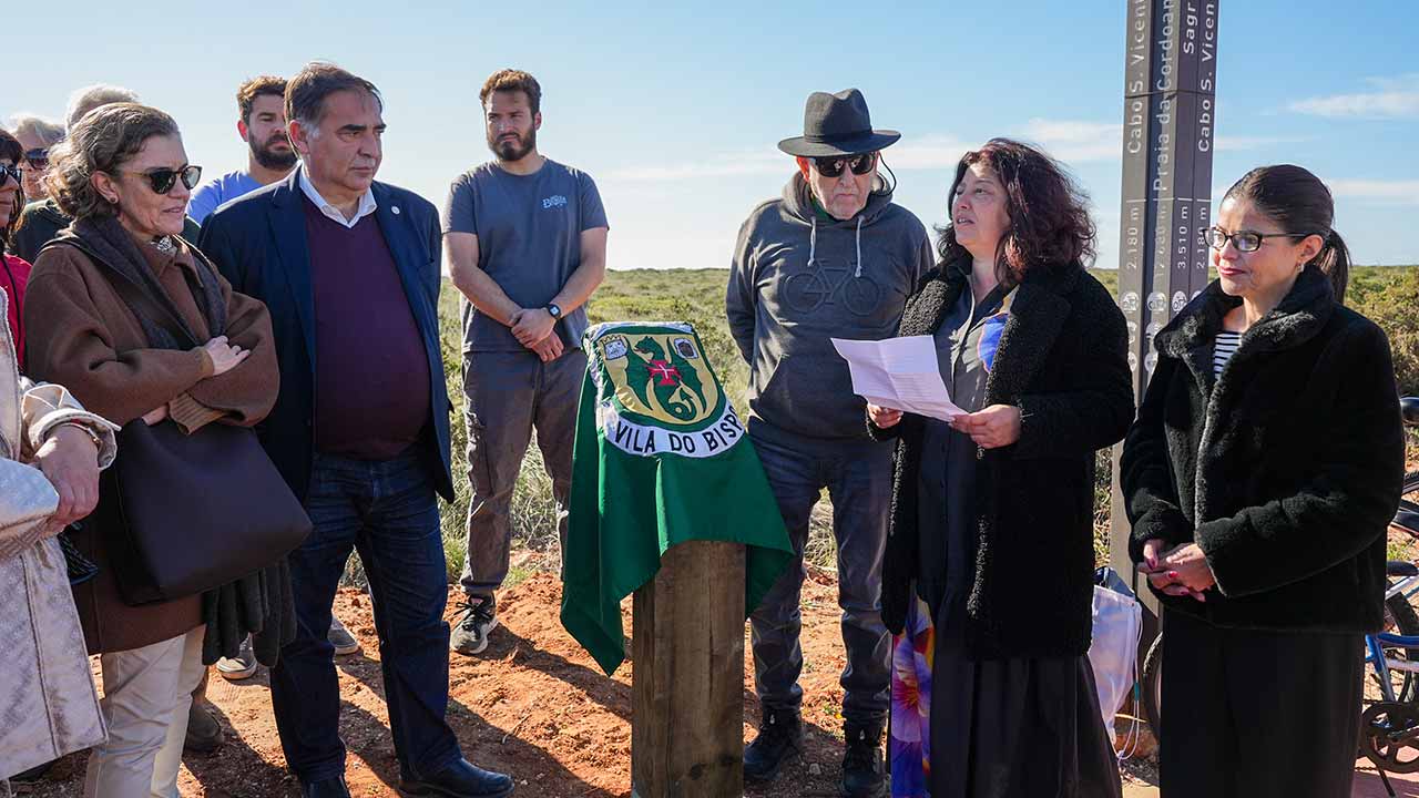 A Ecovia e Ciclovia do Litoral Sudoeste do concelho foi inaugurada no sábado, dia 18 de janeiro, pela presidente da Câmara Municipal de Vila do Bispo, Rute Silva.